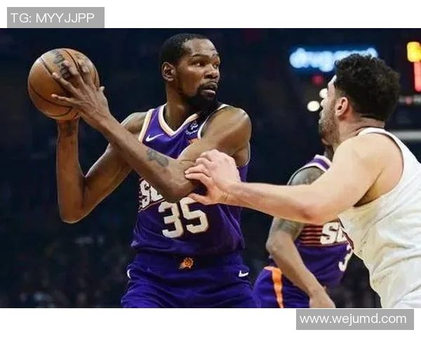 勇士与猛龙激战12月13日NBA赛场精彩对决引发球迷热议