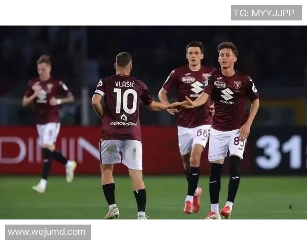 都灵与国际米兰精彩对决集锦回顾球迷不容错过的瞬间 都灵与国际米兰精彩对决集锦回顾球迷不容错过的瞬间