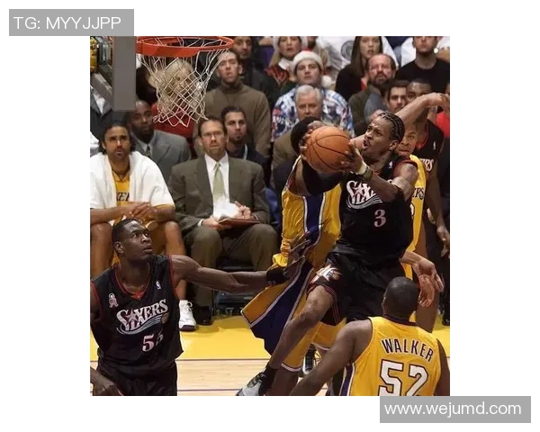 圣诞大战骑士与魔术激烈对决球迷期待精彩瞬间与绝佳表现 圣诞大战骑士与魔术激烈对决球迷期待精彩瞬间与绝佳表现