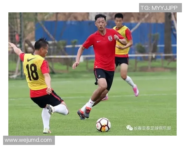 塔什干火车头迎战劲敌期待一场精彩的足球对决与激情碰撞 塔什干火车头迎战劲敌期待一场精彩的足球对决与激情碰撞