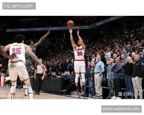 掘金与活塞激战在即球迷期待精彩对决与精彩表现