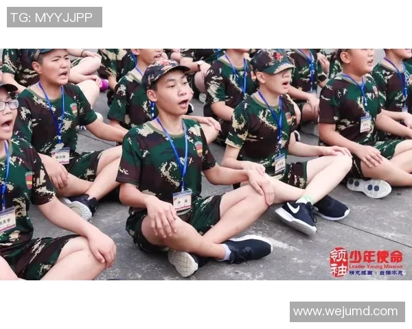 李泓澎的成长之路与艺术追求：从少年到成年的蜕变与探索