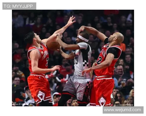 火箭队与公牛队激战再续四场对决精彩回顾与分析