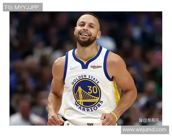 篮球明星抹脸瞬间引发热议网友纷纷猜测背后故事与情感表达